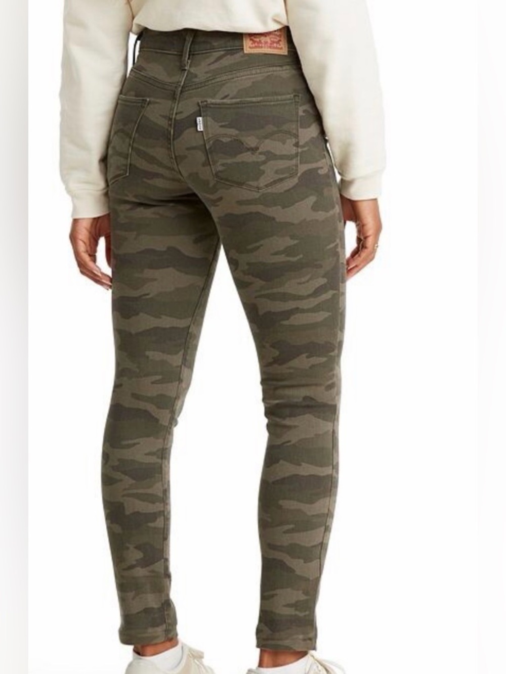 Levi’s 311 Camo Shaping Skinny Jeans EUC
